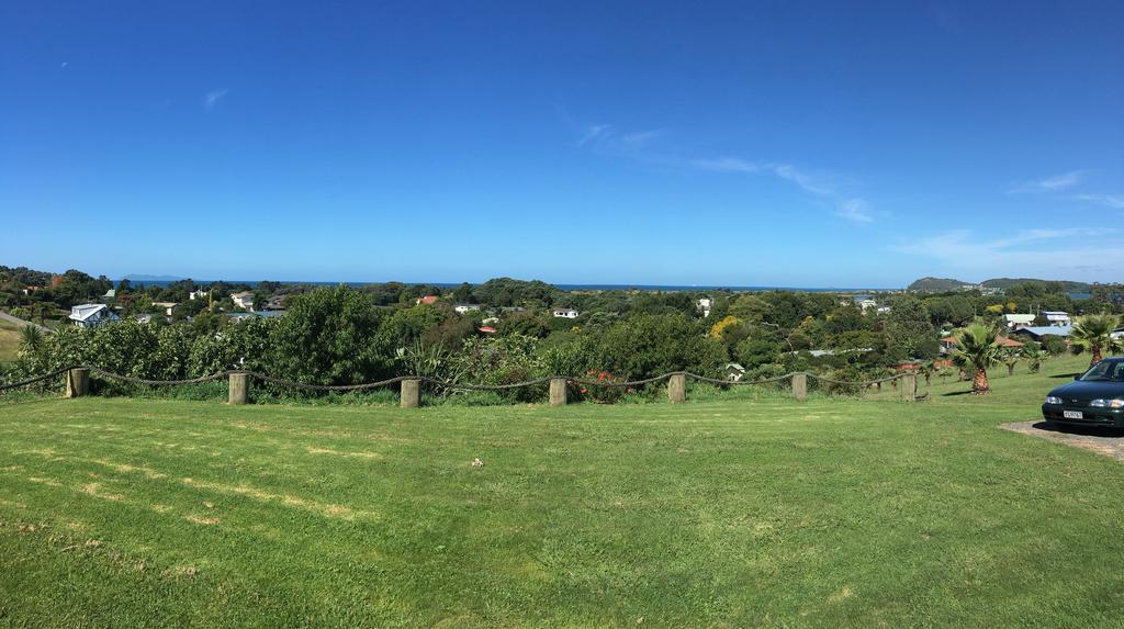 Waihi Beach Getaway-Studio, Ensuite & Private Deck Экстерьер фото